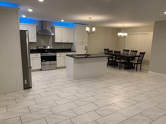 2nd image of 3567-3569 Baldwin Dr #3567
