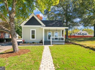 515 Woodlawn Ave, Calhoun, GA 30701