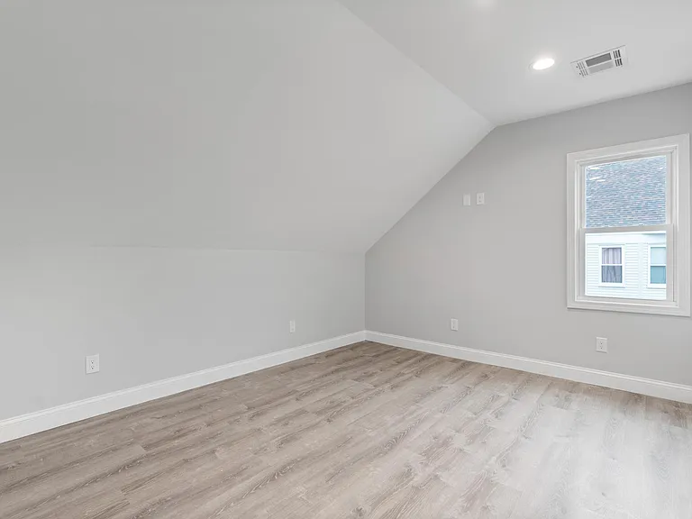 696 Chalkstone Ave #3 — Photo 9