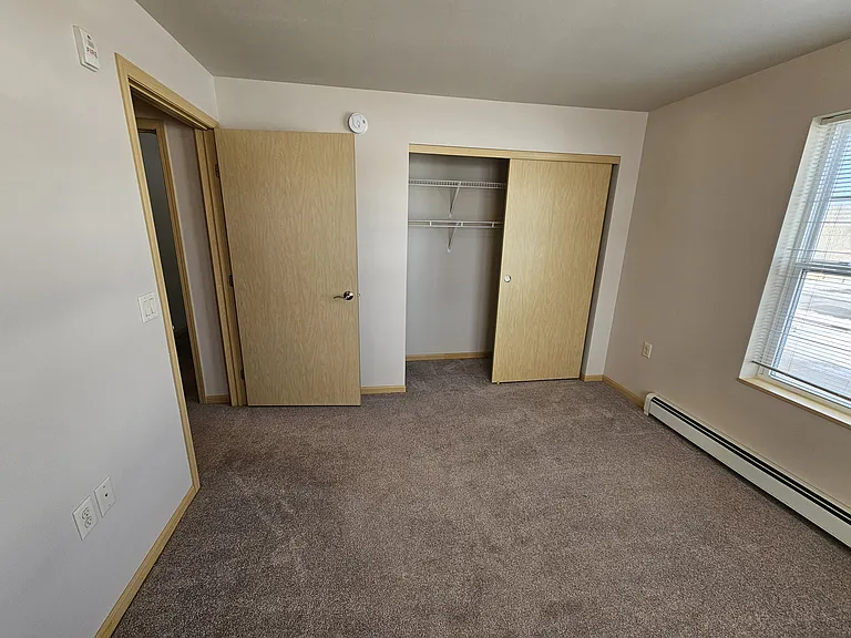 1479 Pleasant St — Photo 23