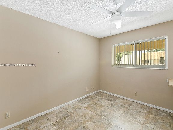 5th image of 2935 SW 22nd Ave #2070