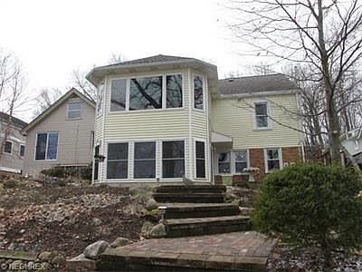 1st image of 262 Oak Dr NW