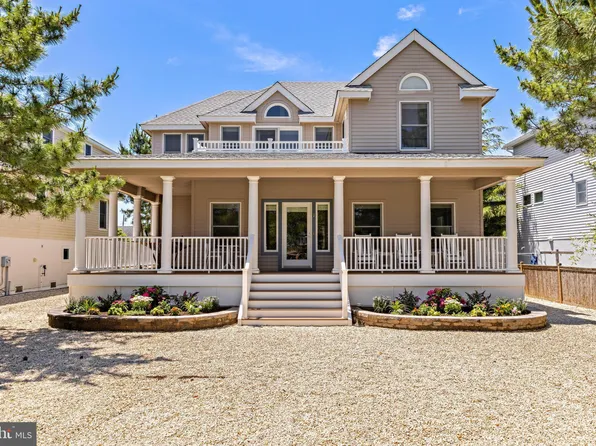 1 E 14th St, Barnegat Light, NJ 08006