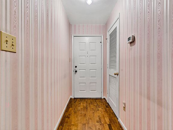 4th image of 3406 Kim Ct APT B16
