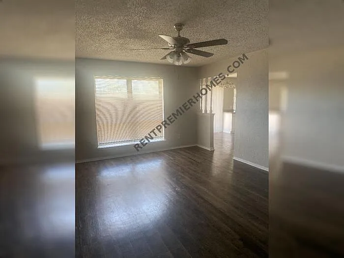 Building Photo - 7425 Albert Williams Dr