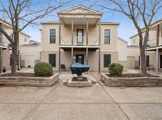 East Lime Kiln Condo #1, Saint Charles, MO 63301