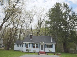 207 Boston Post Rd, Wayland, MA 01778