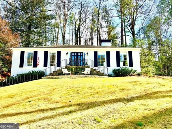 2571 Brookdale Dr NW, Atlanta, GA 30305