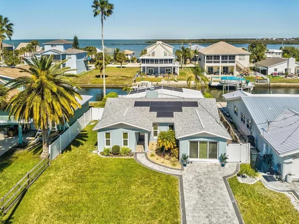 6531 Seaview Blvd, Hudson, FL 34667