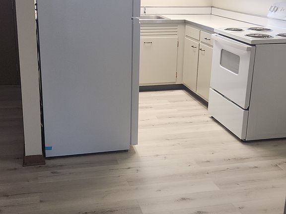 2nd image of 58 N Jane Dr APT 6