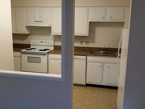 4th image of 33803 Electric Blvd #E1e4