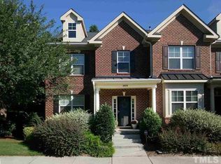 2025 Weston Green Loop, Cary, NC 27513