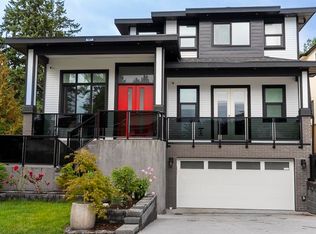 937 160b St, Surrey, BC V4A9A7