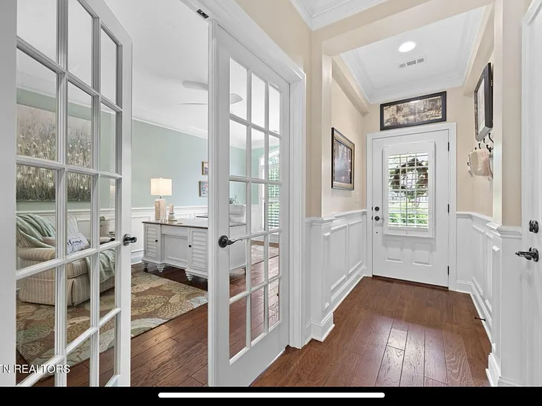 437 Chapel Grove Ln — Photo 12