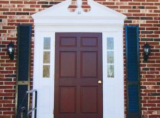 11 Walker Rd APT 7, North Andover, MA 01845