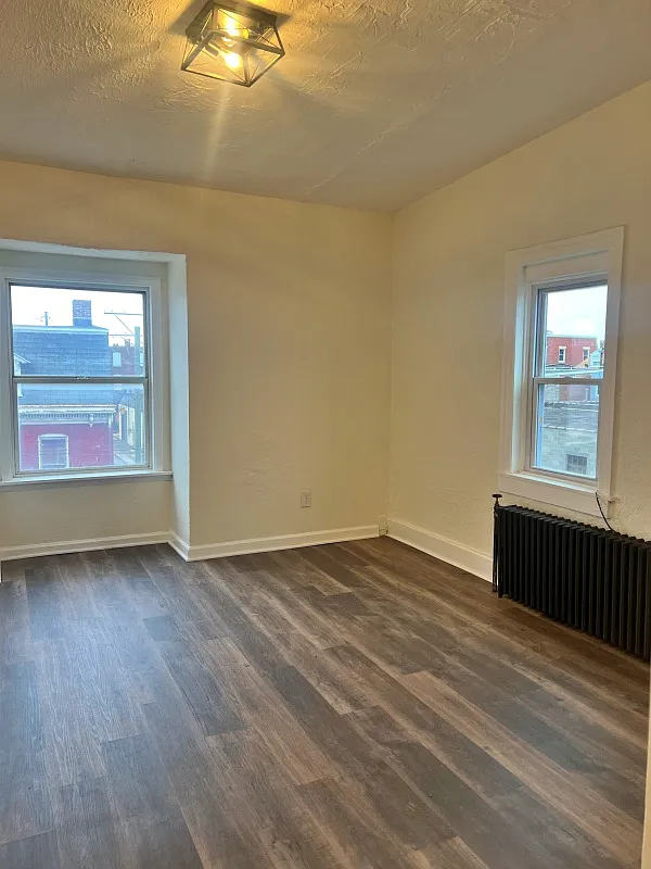 Studio, 600 sqft, $875 — Photo 3
