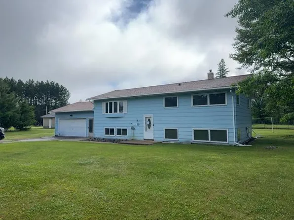 8334 Terrence St, Babbitt, MN 55706