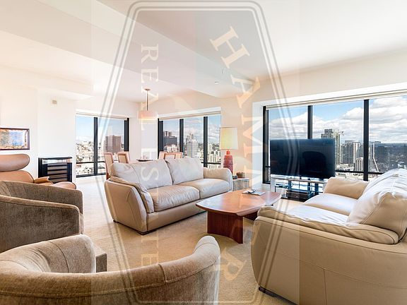 5th image of 200 Harbor Dr Unit 2601