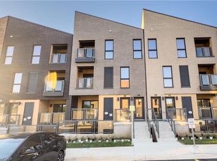 38 Urbane Blvd, Kitchener, ON N2E 0J4