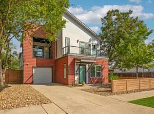 1417 E Crockett St, San Antonio, TX 78202