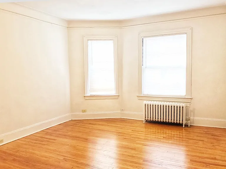 700 Farmington Ave #A1 — Photo 5