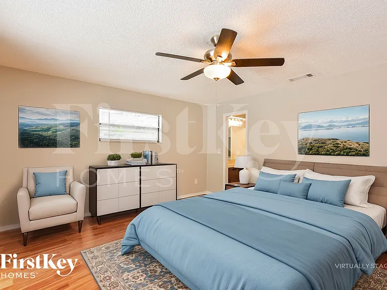 111 Slade Dr — Photo 12