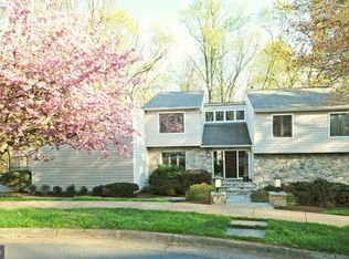 1655 Montmorency Dr, Vienna, VA 22182