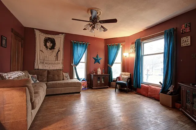 Property photo 3