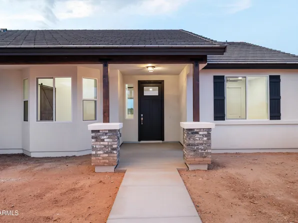 1912 W BROOKE Lane, San Tan Valley, AZ 85144