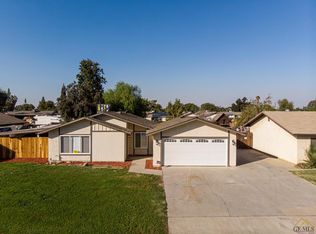 10608 Meacham Rd, Bakersfield, CA 93312