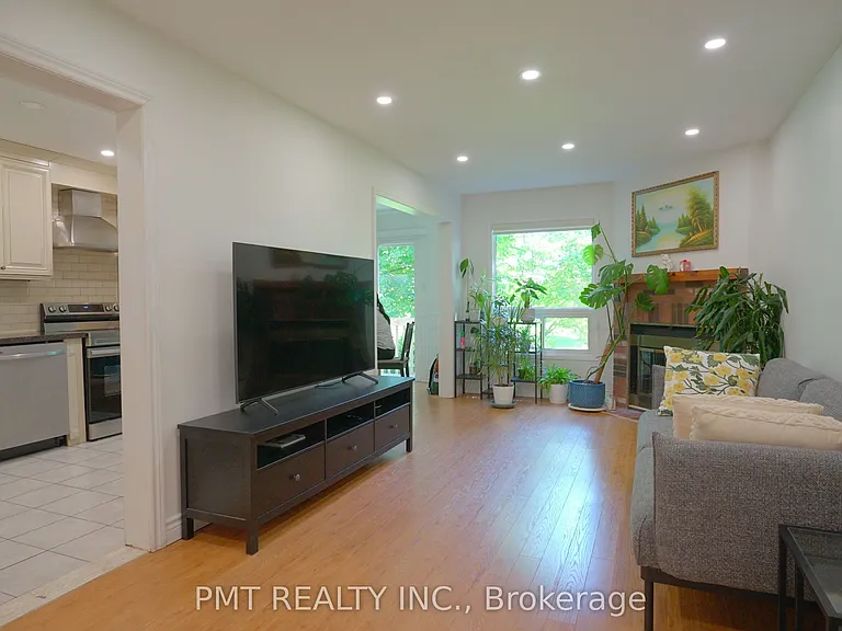4605 Donegal Dr #33 — Photo 11