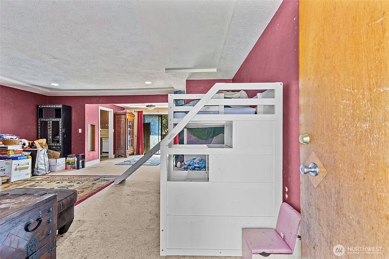 5th image of 302 115th Street E