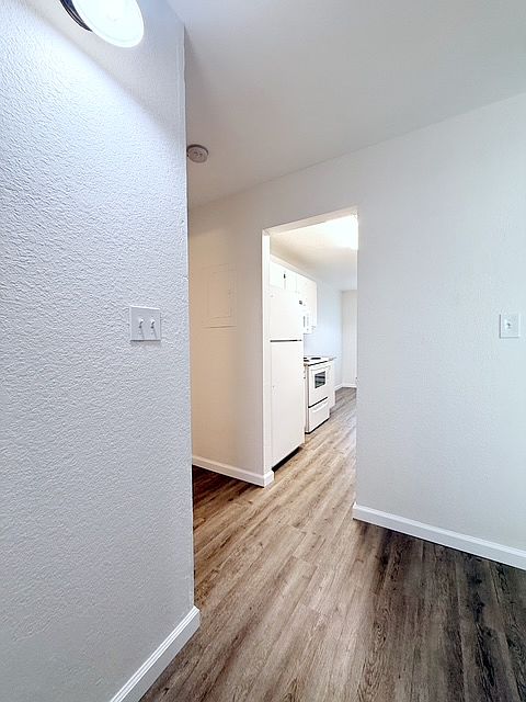 1st image of 3909 Clear Acre Ln APT 35