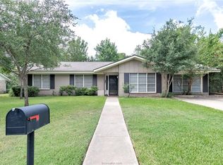 706 Pershing Dr, College Station, TX 77840