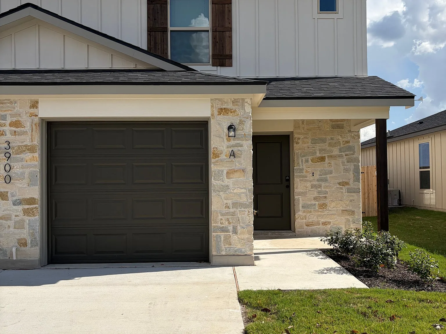 Modern Unit in Killeen | 3900 Sugar Hackberry Trl | $1700/mo | Avail. 10/1/2026 — Photo 2