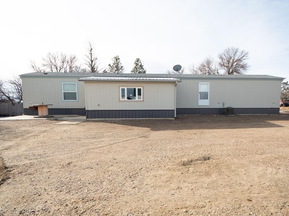 25 2nd Ave, Hingham, MT 59528