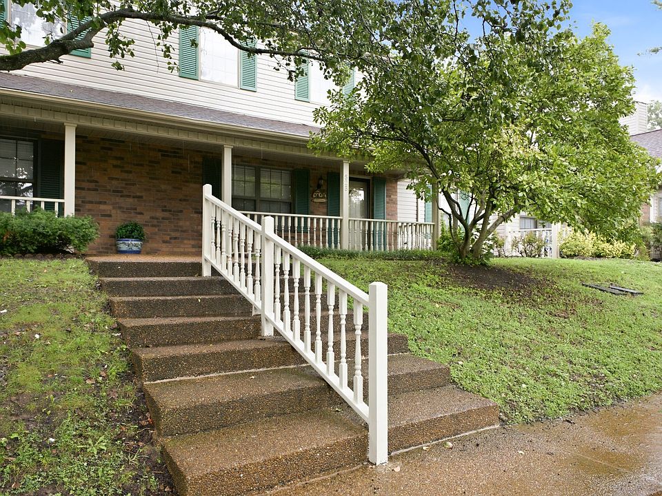 1st image of 525 Upsall Dr