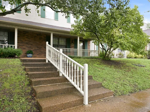 525 Upsall Dr, Antioch, TN 37013