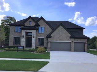 3909 Sandpiper, Troy, MI 48083