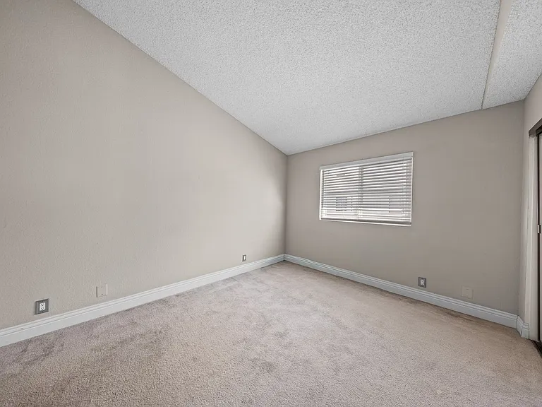 1190 Newport Ave. — Photo 8