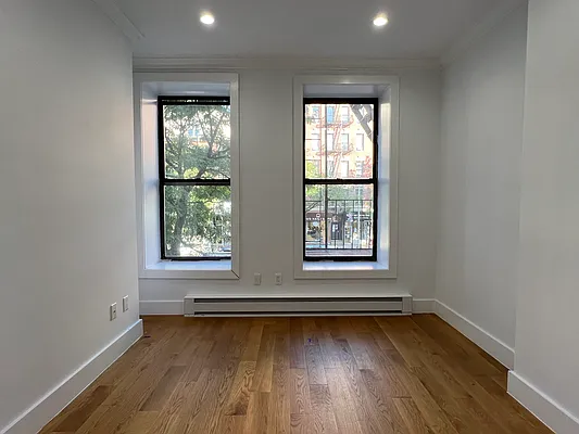 Rented by OGI Management | media 21