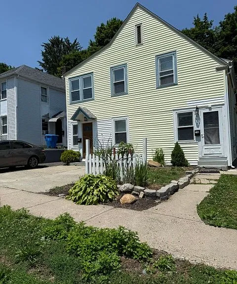 146 Greene St #2 — Photo 1