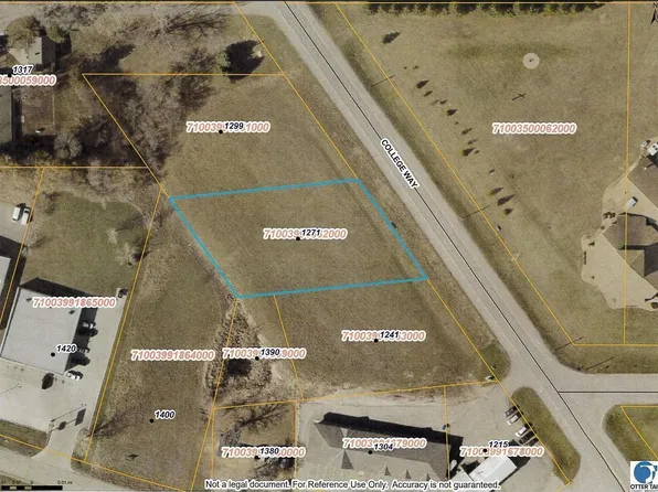 1271 College Way, Fergus Falls, MN 56537