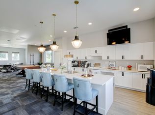 LARC at Kent - Age Restriction 55+, Kent, WA 98032