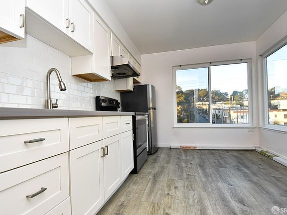 3rd image of 501 41st Ave APT 7