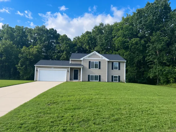 1493 Drew Dr, Niles, MI 49120