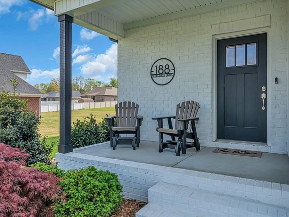 3rd image of 188 Bluegrass Rd