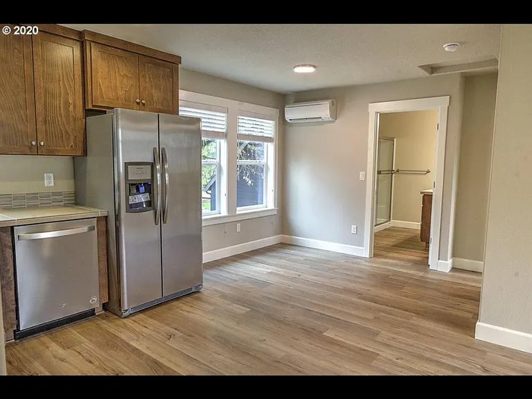 6306 NW Bernie Dr — Photo 3