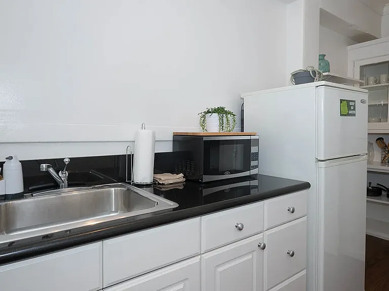 721 Bush St #103 — Photo 7