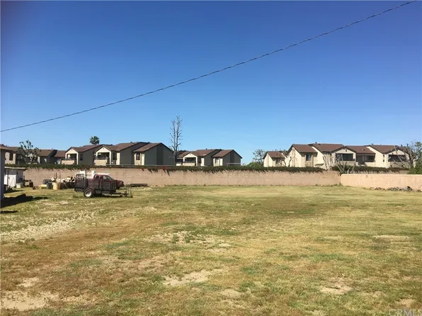 844 S Oaks Ave, Ontario, CA 91762